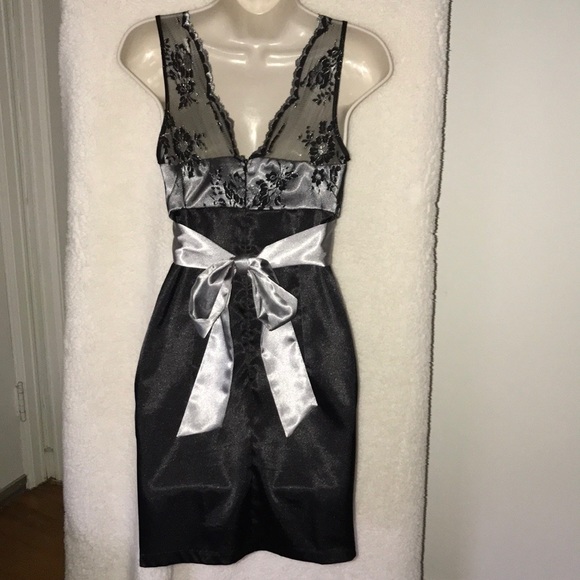 ❌SOLD❌LOVE TEASE black and silver party dress - Picture 4 of 8